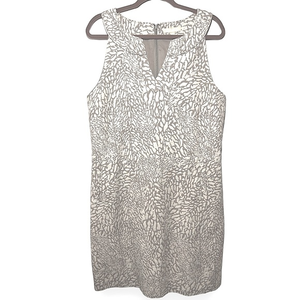 Banana‎ Republic Teakwood Print Beige/Taupe Sleeveless Shift Dress with Pockets